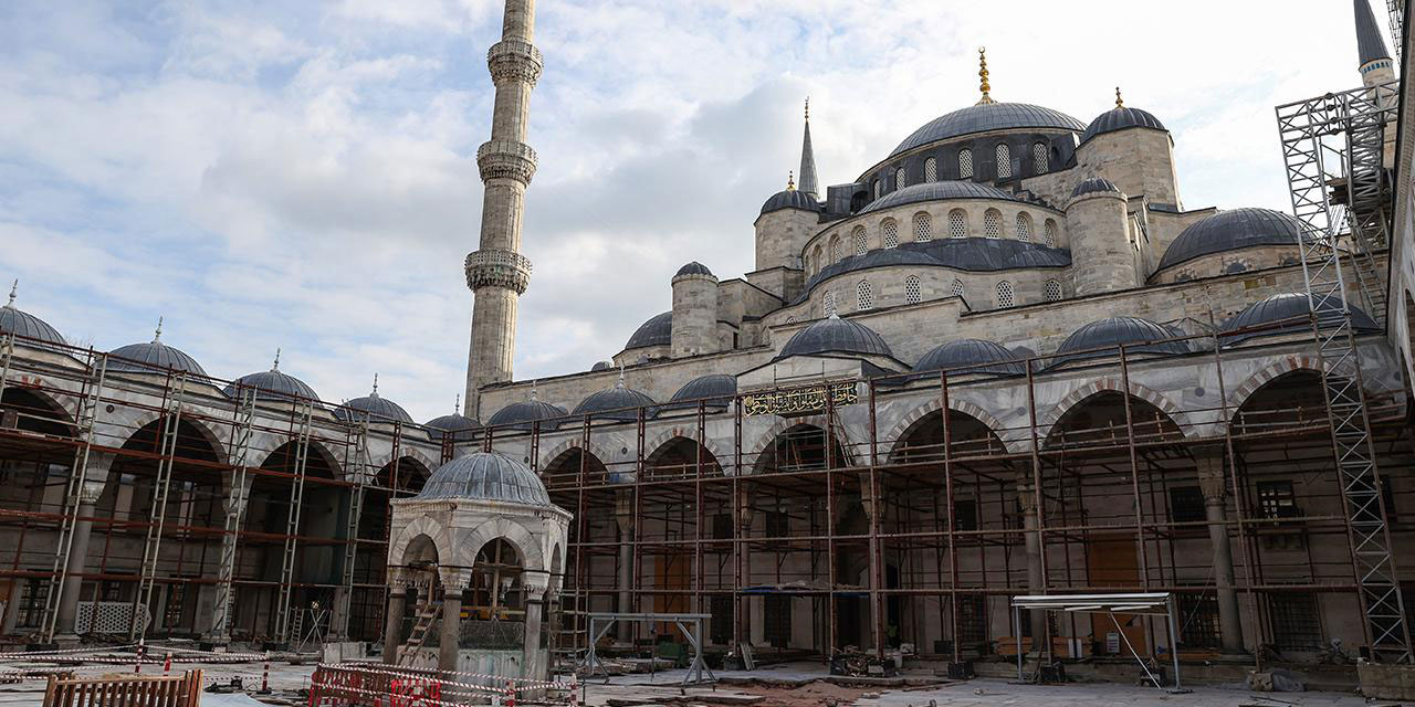 Sultanahmet Camii bayramda açılıyor!