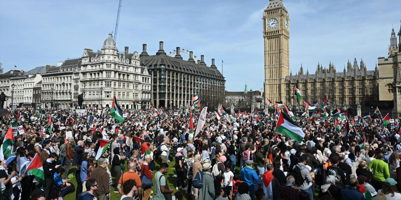 Avrupa halkları Filistin'e destek için sokaklarda