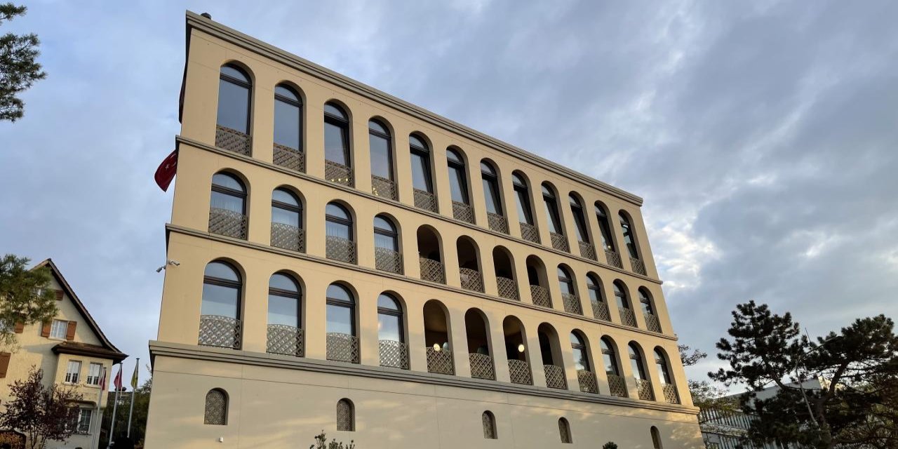 İsviçre'de Anadolu Okuma Evi ve Yeni Aksa Camisi açıldı