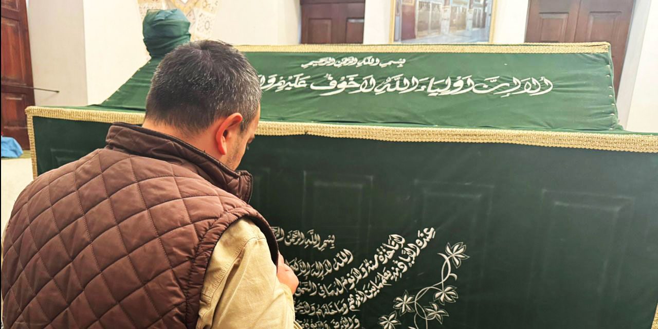 Mevlana Halid-i Bağdadi'nin Şam'da bulunan türbesine ziyaretler başladı