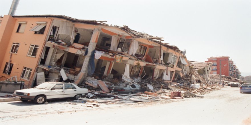 Düzce Depremi unutulmuyor