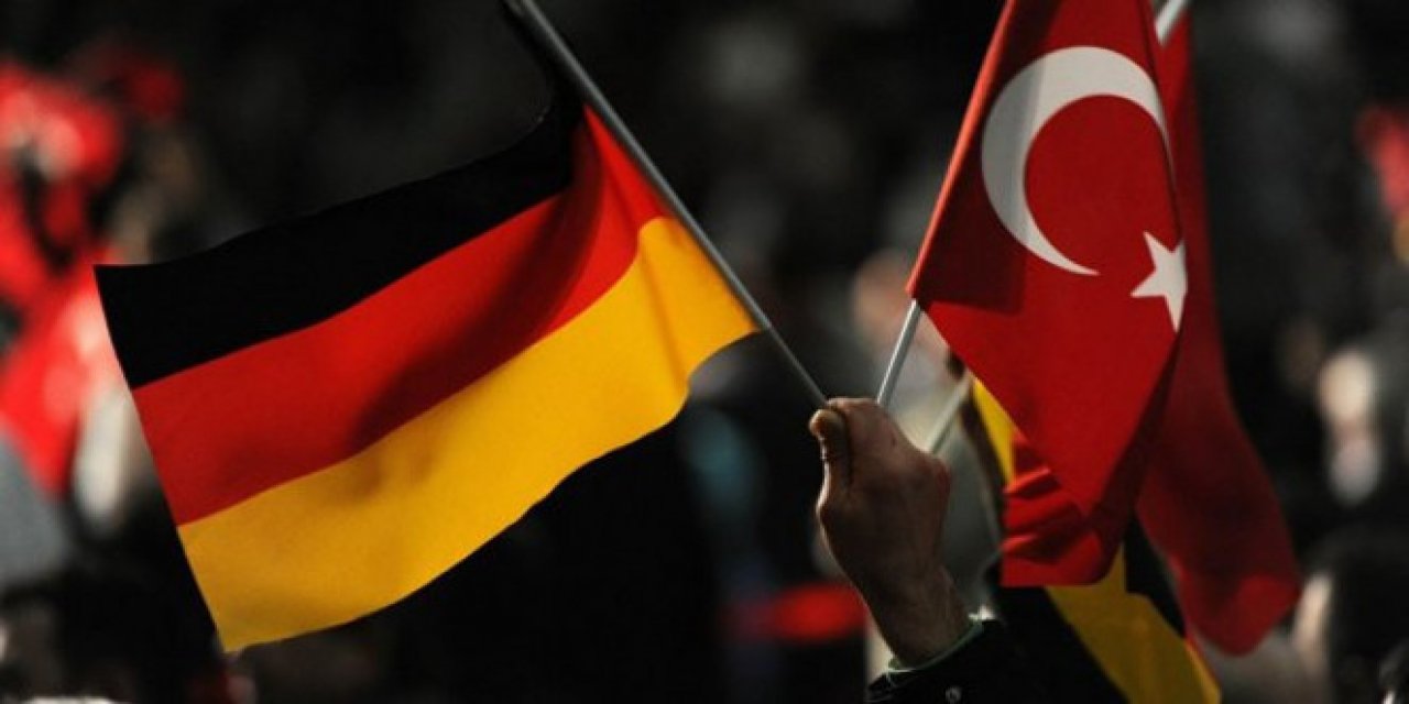 Almanya'daki Türkler çifte vatandaşlığın yasallaştırılmasını bekliyor