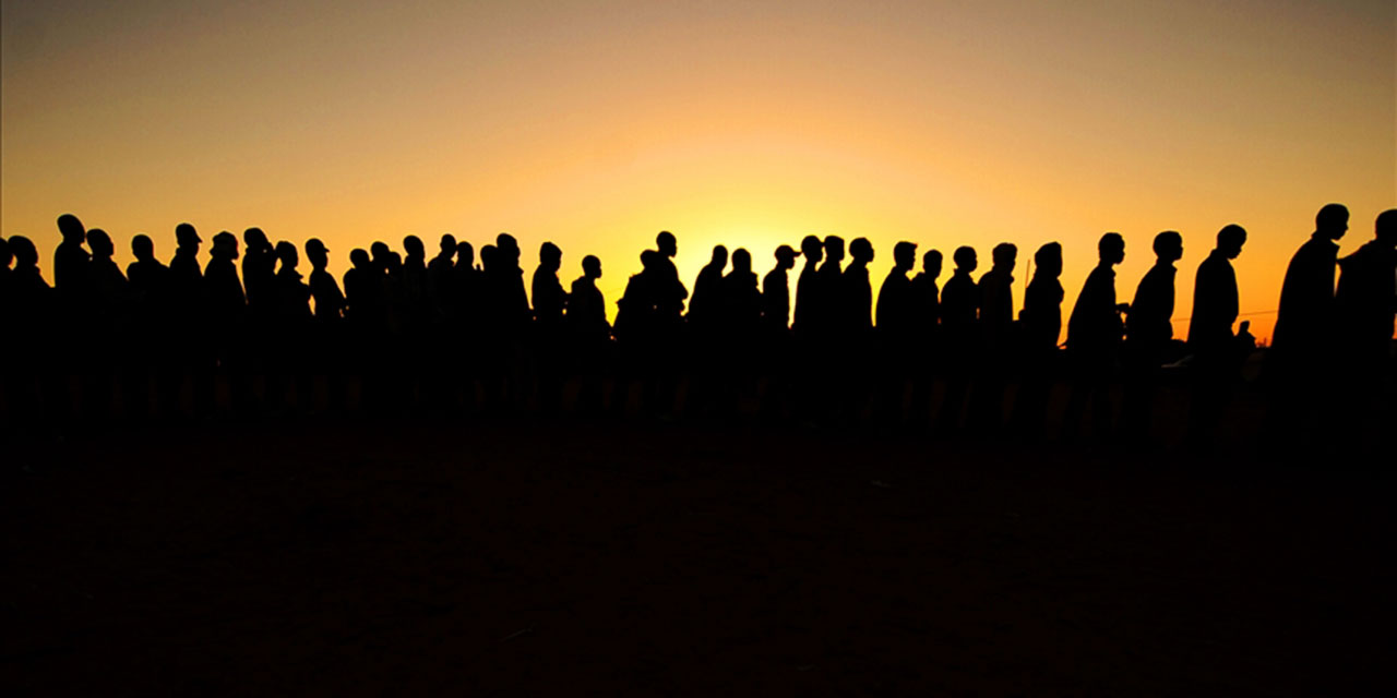 Dünyada zorla yerinden edilen kişi sayısı 122 milyonu geçti