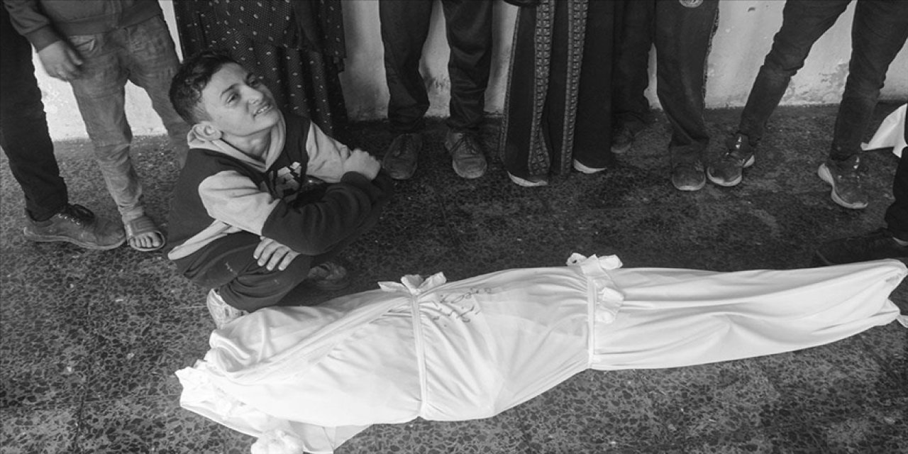 Soykırımcı israil Gazze'de 27 Filistinliyi daha katletti
