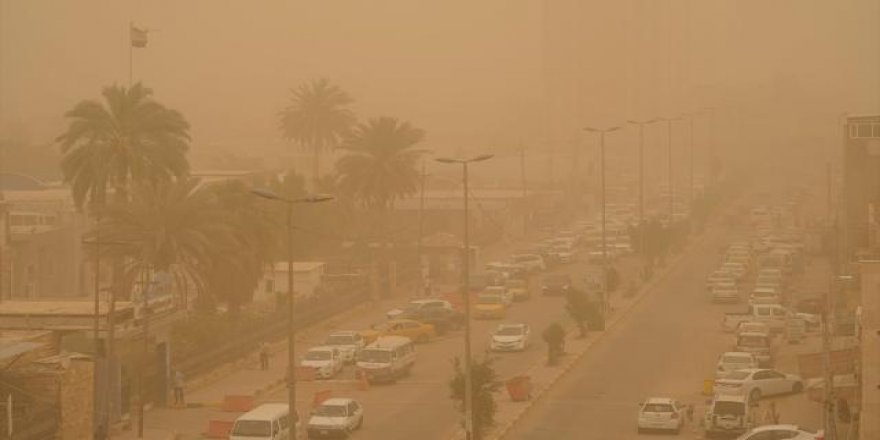 Irak Sağlık Bakanlığı: Kum fırtınası nedeniyle 4 bin kişi hastanelere kaldırıldı