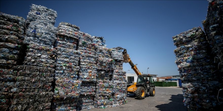 Plastik kirliliği Dünyayı tehdit ediyor