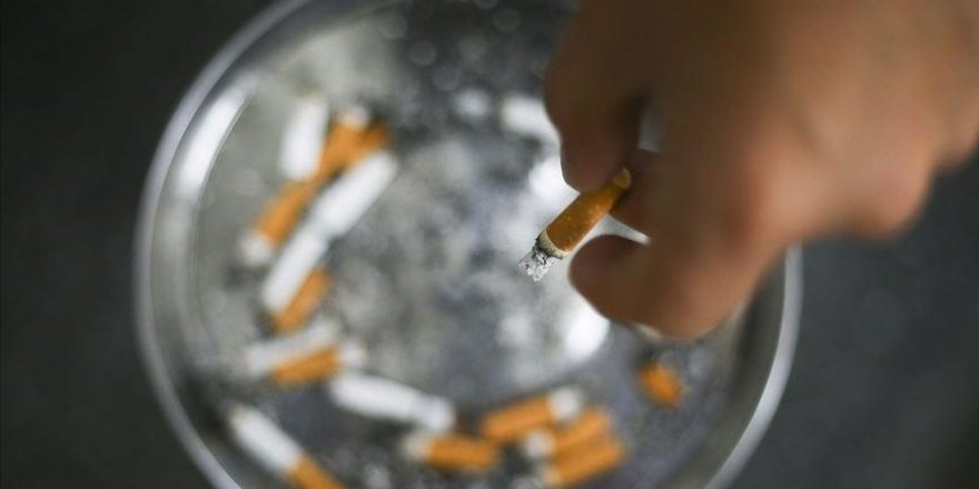 Ebeveynleri sigara içen gençlerin sigaraya başlama ihtimali 4 kat daha fazla