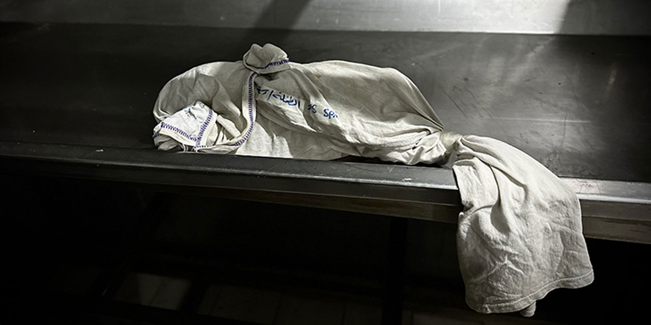 Gazze'de 2 aylık Rasil bebek yetersiz beslenme sebebiyle vefat etti