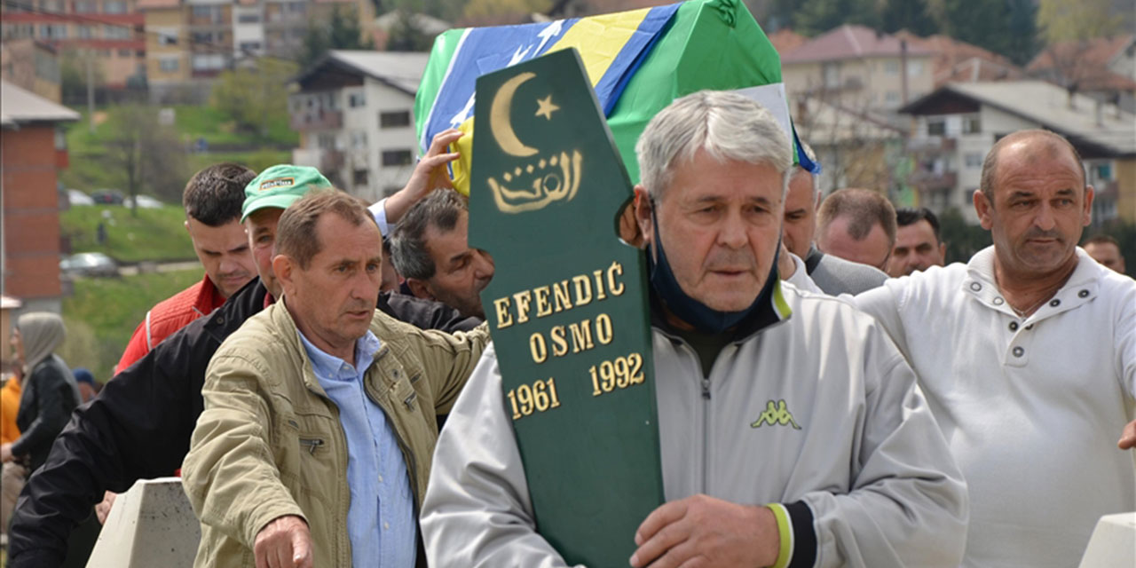 En azından mezarının nerede olduğunu biliyoruz artık