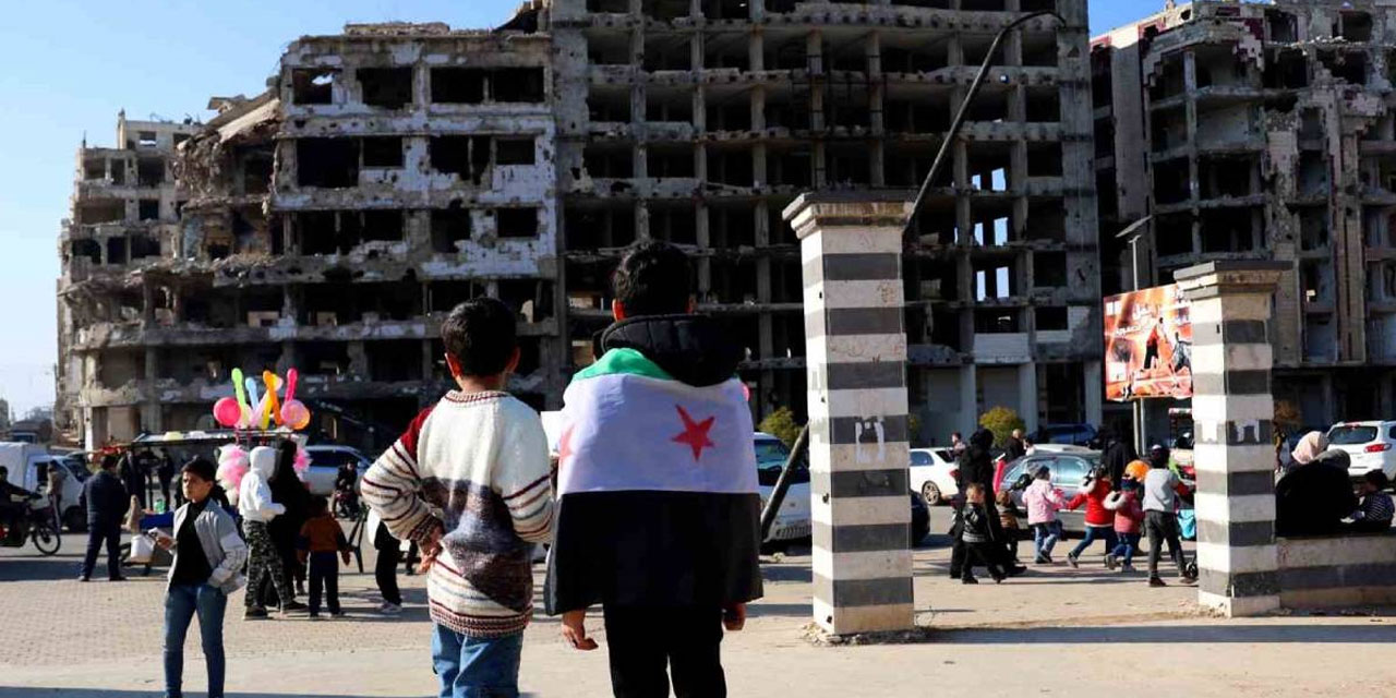 İç savaşın derin izlerini taşıyan Humus'ta halk sevinçli ve ümitli