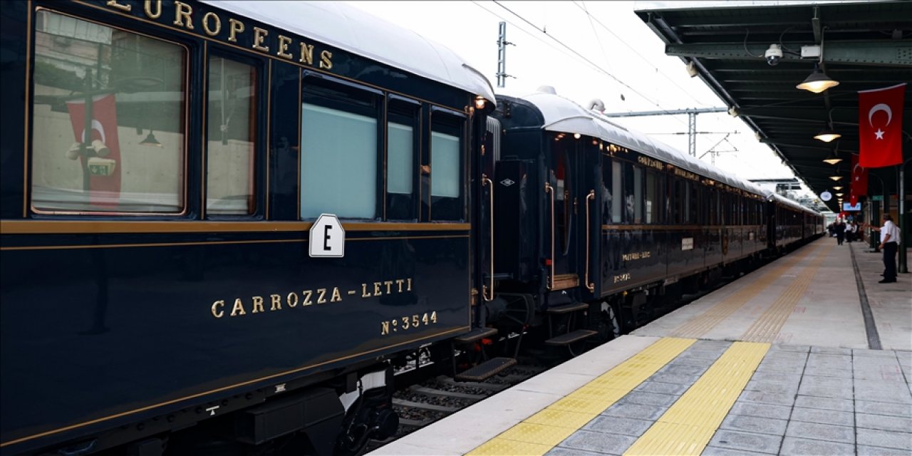 Tarihi Orient Express treni İstanbul'a ulaştı