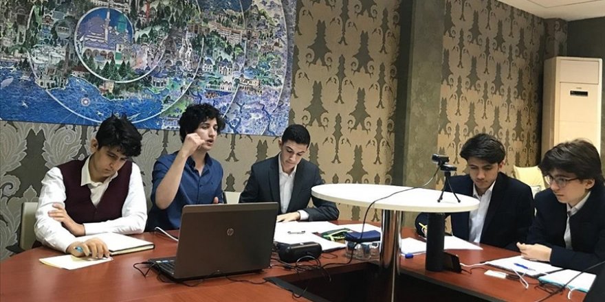 1.5 milyon öğrenciye yaz işi