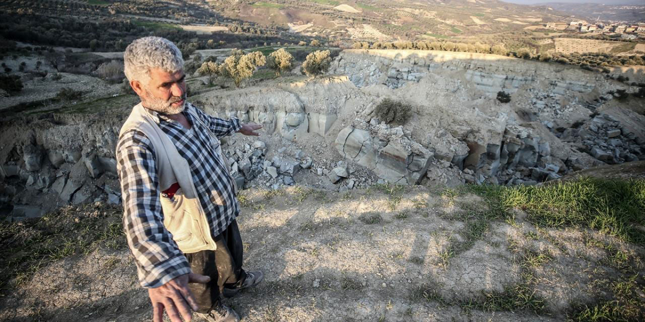 Tarlası 400 metre yarıldı: Dedim ne olmuş, kurban olayım Allah'a!
