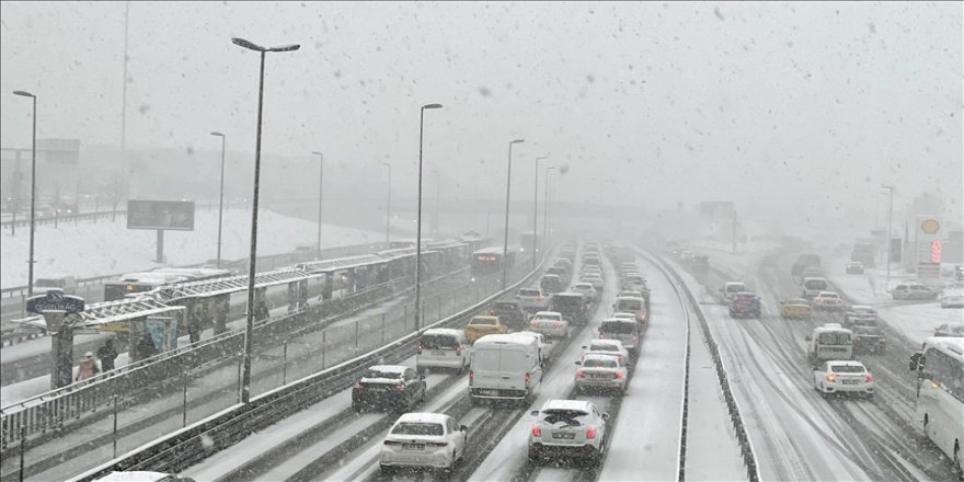 Vali Yerlikaya: İstanbul'da turuncu alarm kalktı