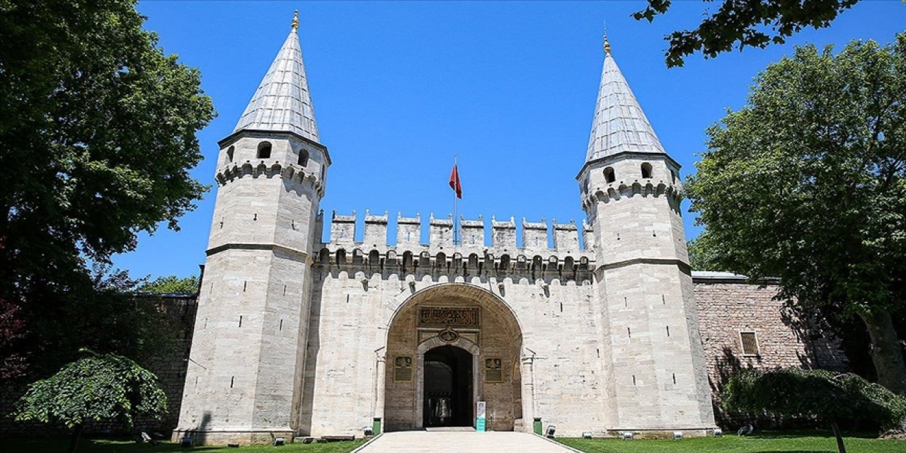 Milli Saraylar Başkanlığından Topkapı Sarayı çinileri açıklaması