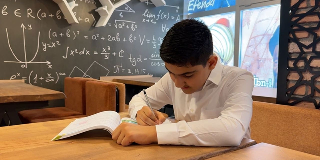 LGS şampiyonlarından biri Suriyeli Usame: Tek kelime Türkçe bilmiyordu!