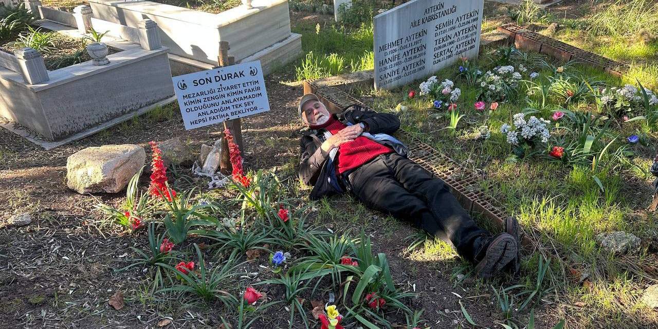 Ölmeden önce her gün ölüm provası yapıyor