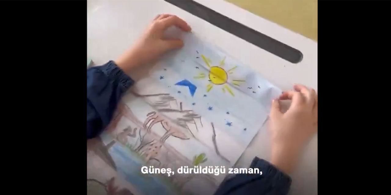 Tekvir Suresi'ni resimle anlatan küçük kız Asya