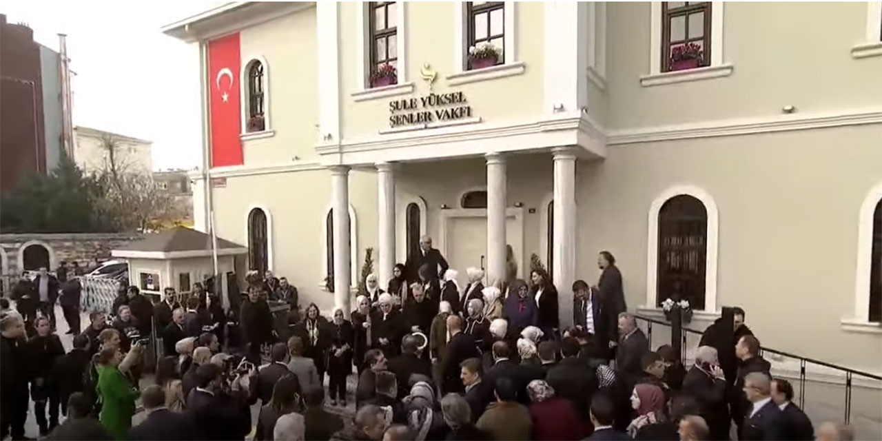 Şule Yüksel Şenler Vakfı Hizmet Binası açıldı