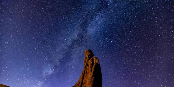 Yaratılış harikası Narman Peribacalarından 'yıldız şöleni'