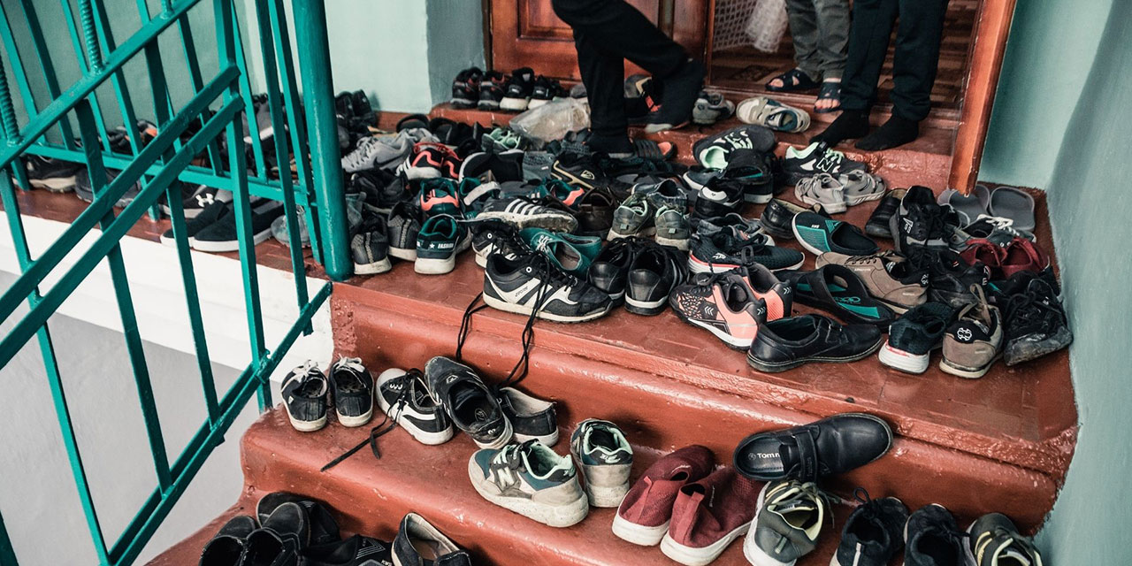 Kapı önüne ayakkabı bırakana Yargıtay'dan kötü haber