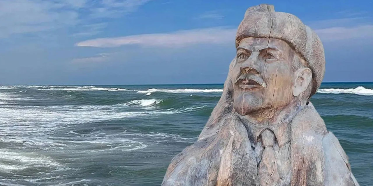 Dünya, Lenin heykellerini sökerken Akçakoca Belediyesi halkla buluşturuyor