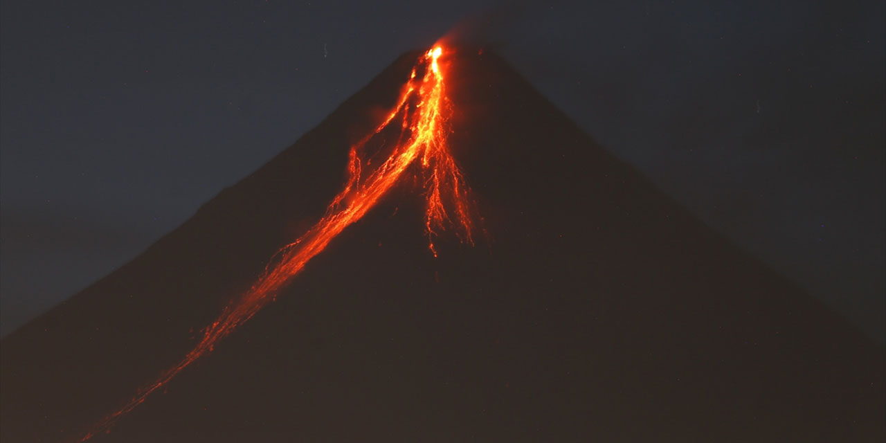 Dünyanın merkezinden gelen ateş