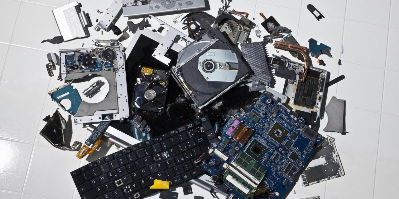 Dünyada her yıl 10 milyar dolarlık e-atık geri dönüşüm yerine 'çöpe' gidiyor