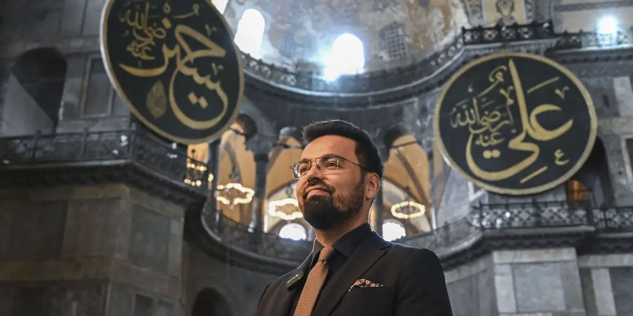 86 yıl sonra açılan Ayasofya'da ilk ezan ve kamet sırasında yaşanan büyük heyecan