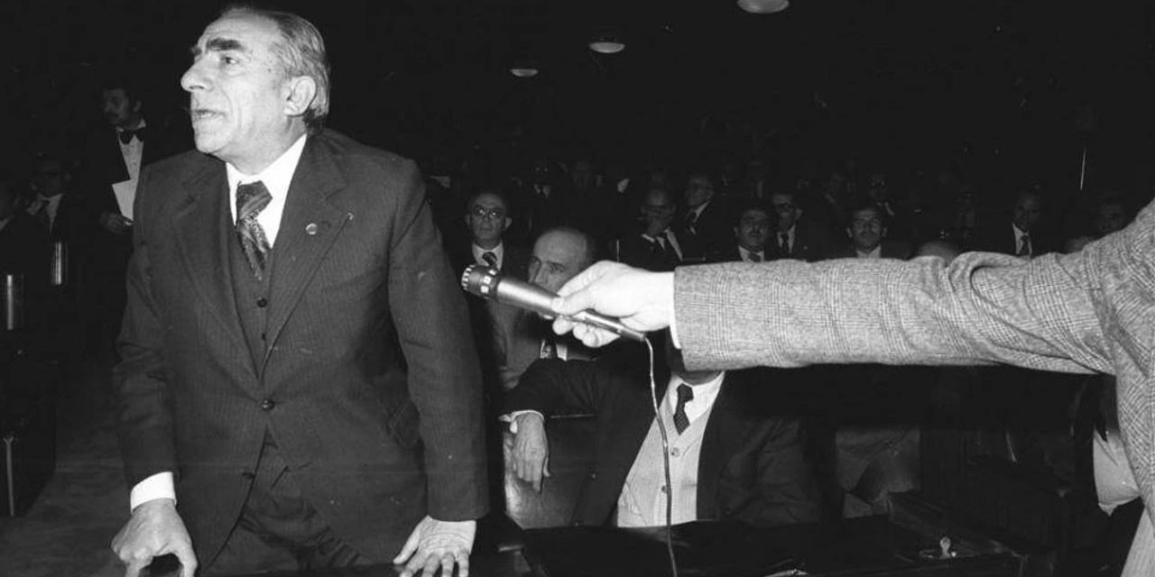 Alparslan Türkeş'i kızdıran Said Nursi sorusu