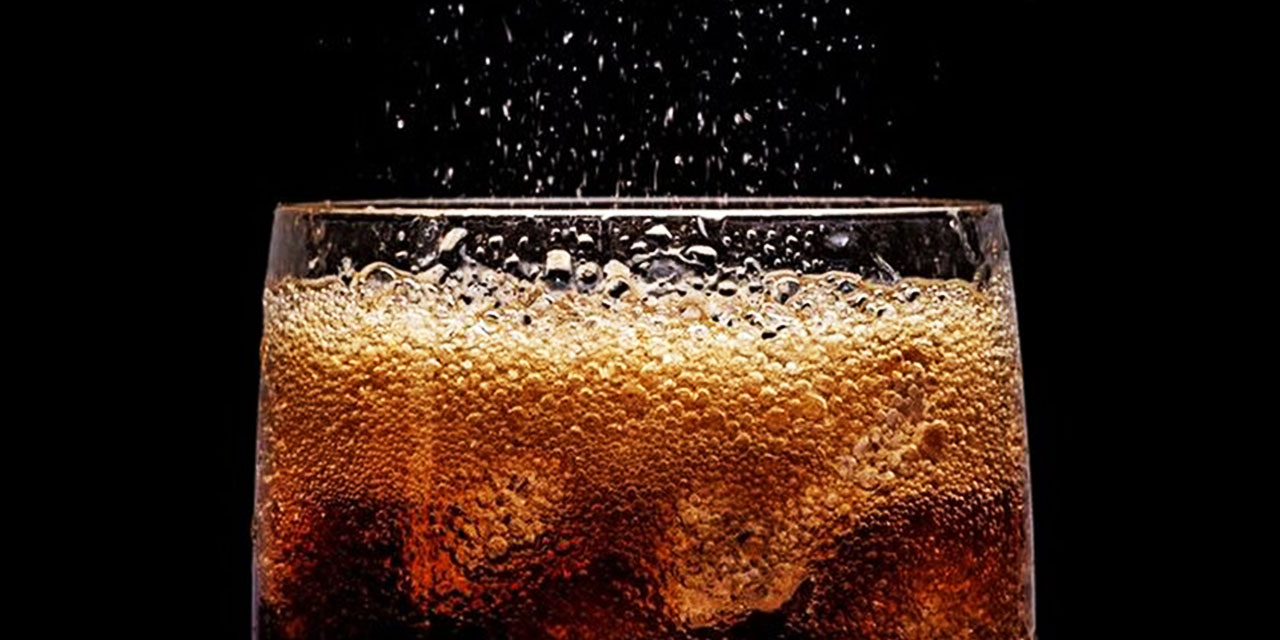 Uzmanlardan gazlı ve enerji içecekleri uyarısı