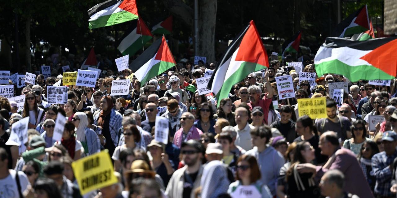 İspanya'da 100'den fazla noktada Filistin'e destek gösterileri düzenlendi