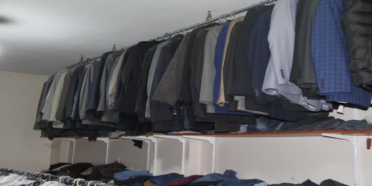 Bu mağazada ölen kişilerin de kıyafetleri satılıyor