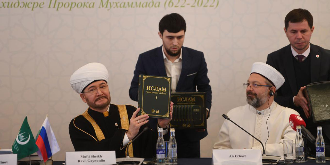 'Hadislerle İslam' külliyatının Rusça çevirisi tanıtıldı