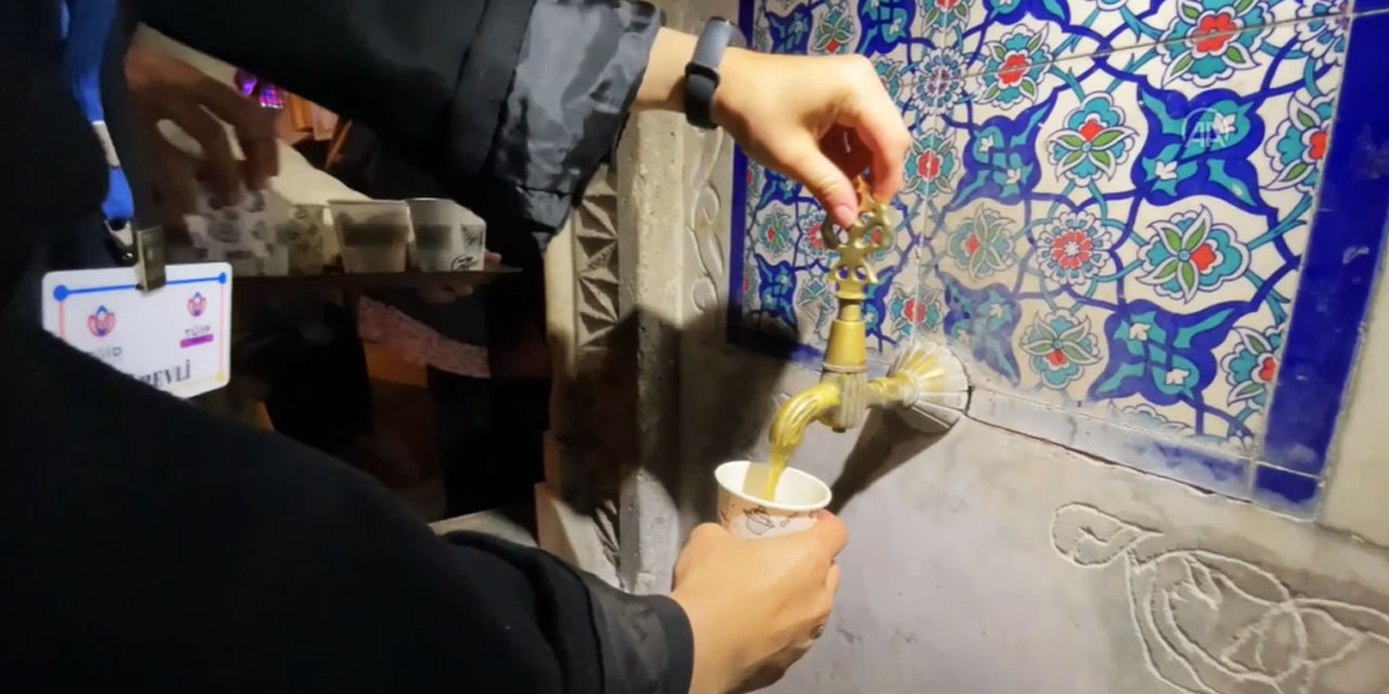 Her Mevlid Kandili'nde bu çeşmelerden ballı şerbet akıyor
