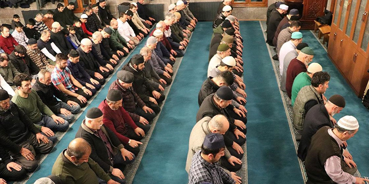 Türkiye'de namaz kılanların oranı araştırıldı