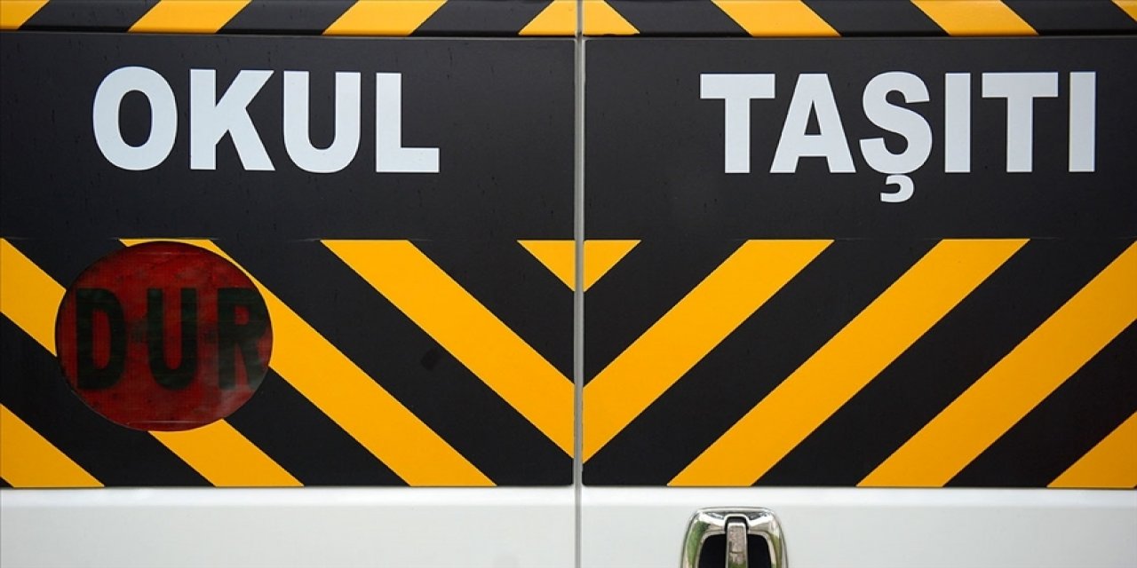 Okul servisinin 17 bin 700 lira ücretine  itiraz edince kızı yaya kaldı