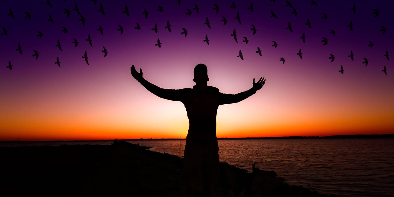 Dünyevî bütün lezzetlerin fevkinde büyük bir zevk ve azîm bir şevk hissediyorum