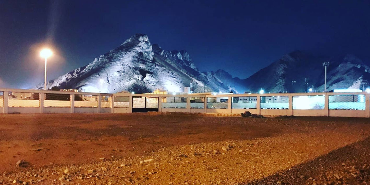 Bediüzzaman muhabbet konusunda niye Uhud dağı örneğini veriyor?