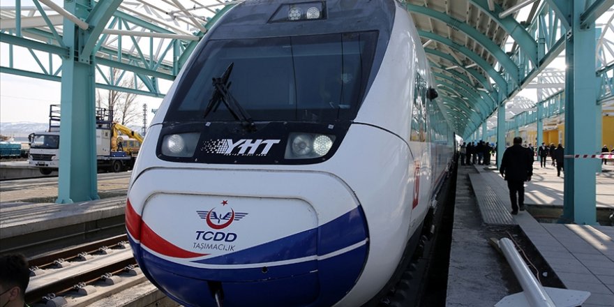 Ramazan Bayramı dolayısıyla hızlı tren seferleri arttırıldı