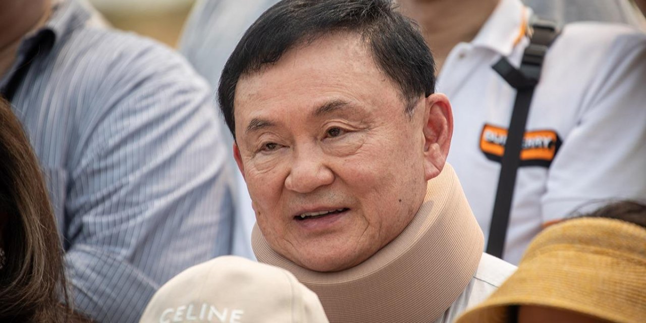 Tayland eski Başbakanı Müslümanlardan af diledi