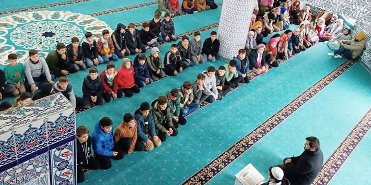 Camilerimiz kilisenin akıbetine uğramasın diye!