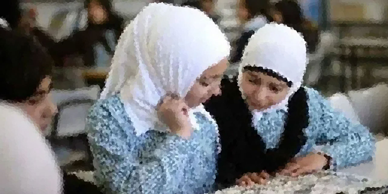 KKTC'yi sendika mı yönetiyor? Başörtüsüyle okula alınmayan İkra, eğitime ara verdi!