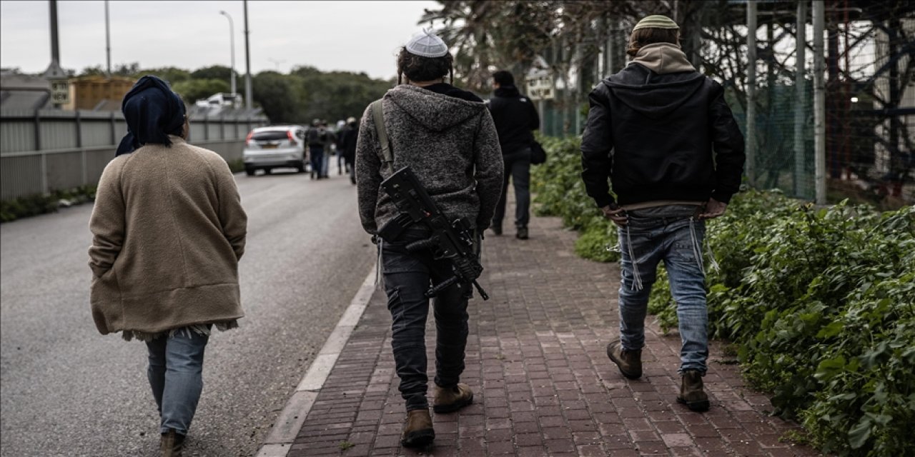 israillilerin dünya çapında yargılanabilmesi için girişim başlatıldı