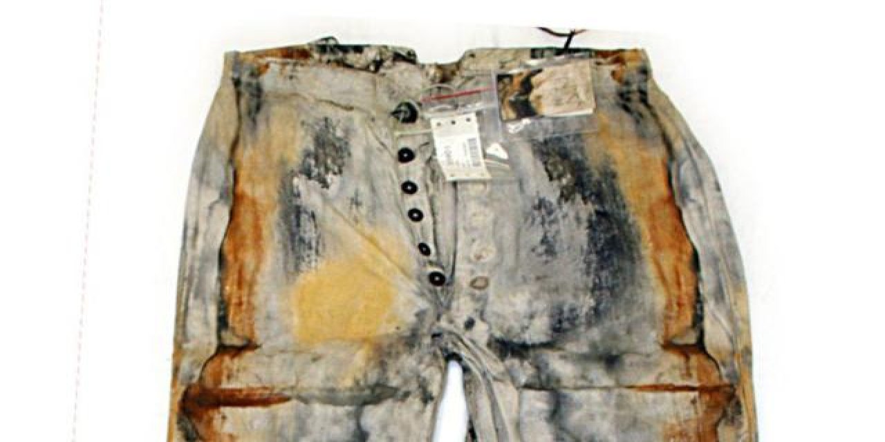 Dünyanın en eski kot pantolonuna 114 bin dolar verdiler