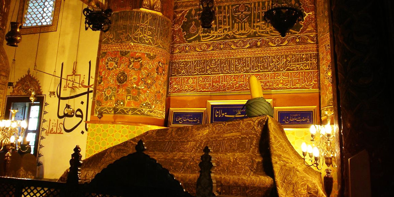 Said Nursi'nin Mevlana türbesine 'sıradışı ziyaret' notları