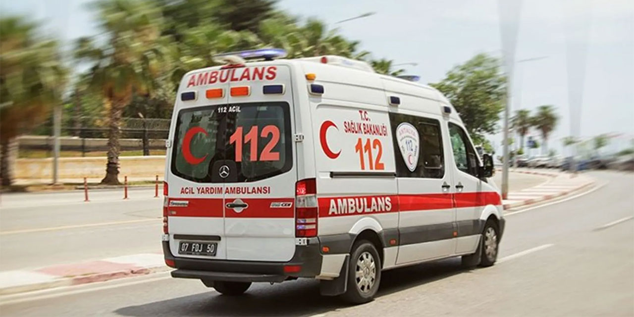 Sağlık Bakanı Koca'dan trafikte ambulanslara öncelik çağrısı