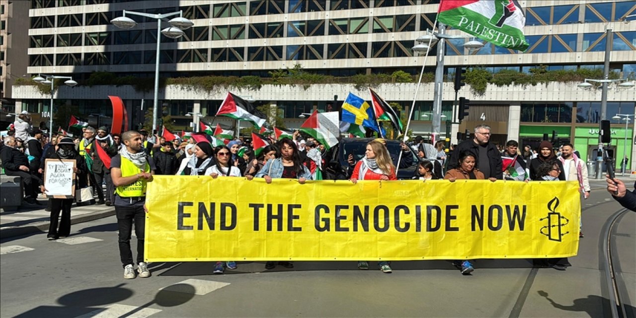 Avrupa'nın bir çok ülkesinde Filistin'e destek gösterileri düzenlendi