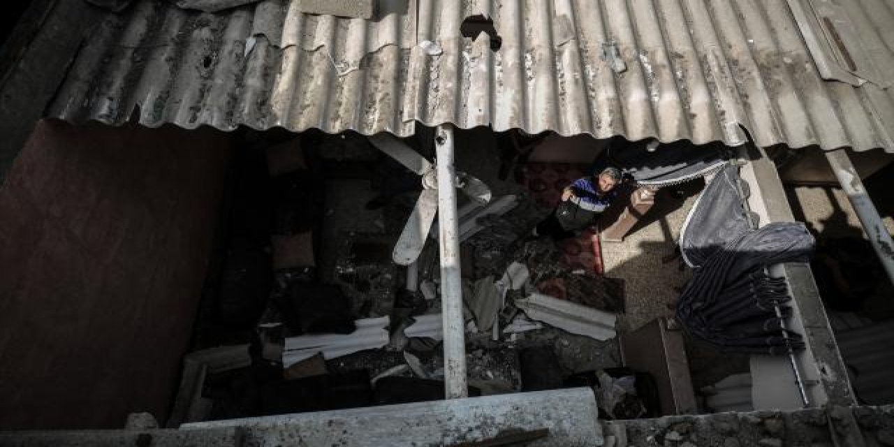 İşgalci İsrail'in Gazze Şeridi'ne düzenlediği saldırılarda ölü sayısı 15'e yükseldi
