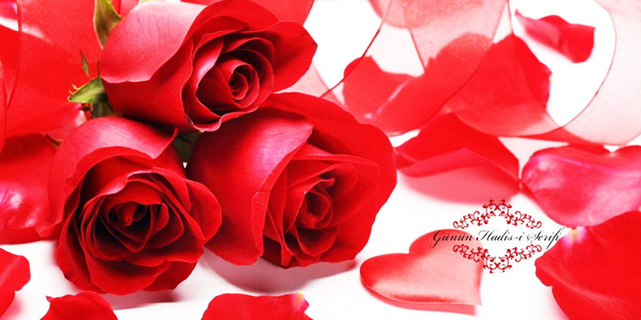 Biriniz bir meclise vardığında kendisine yer verilirse oraya otursun yoksa